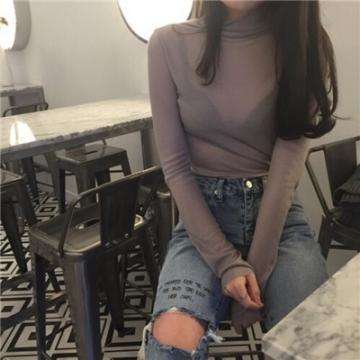 美军称“林肯”号航母有人员受伤